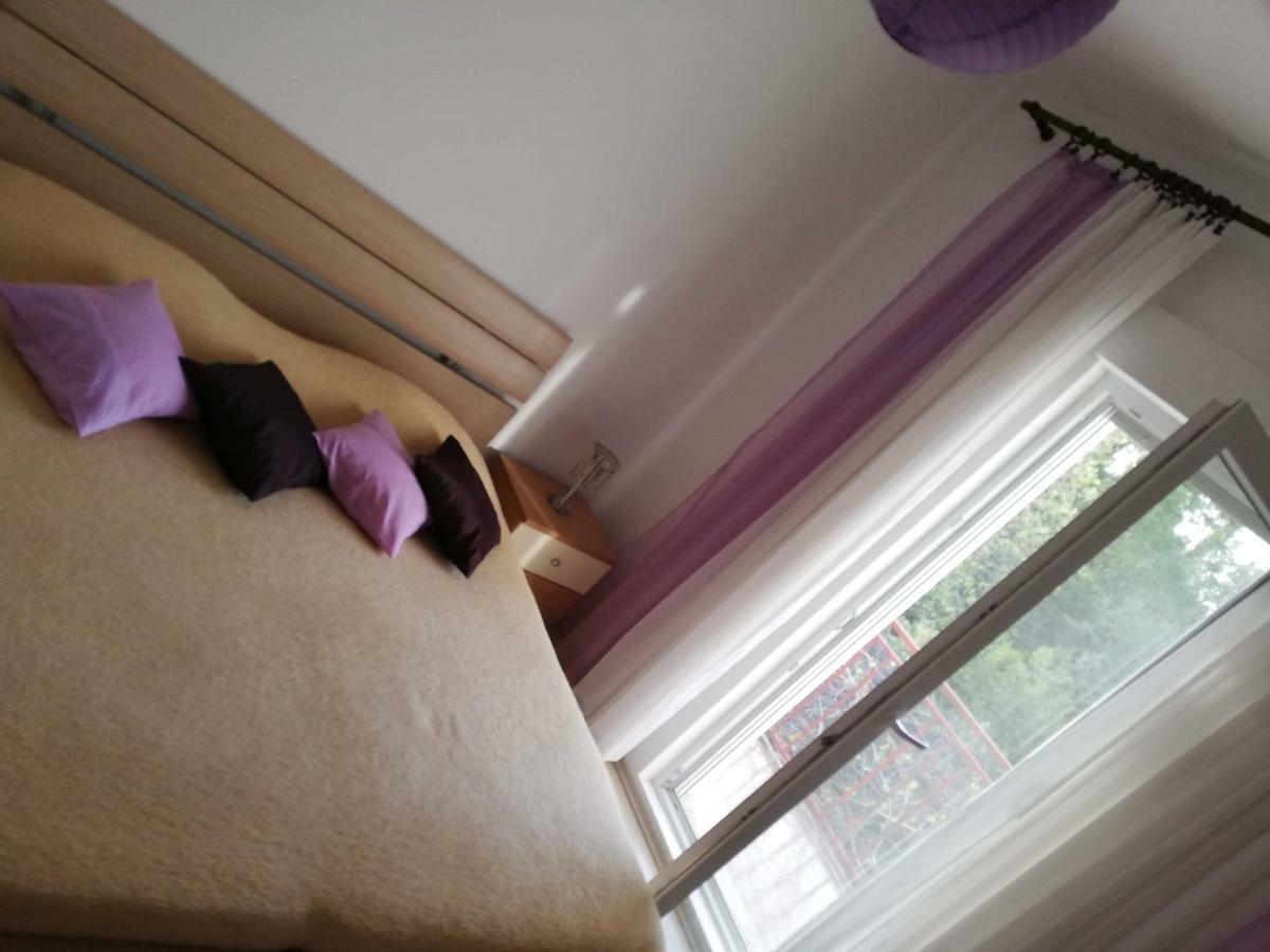 Spacious Family Apartment With Parking In The Shade And Barbecue House Šibenik Eksteriør billede